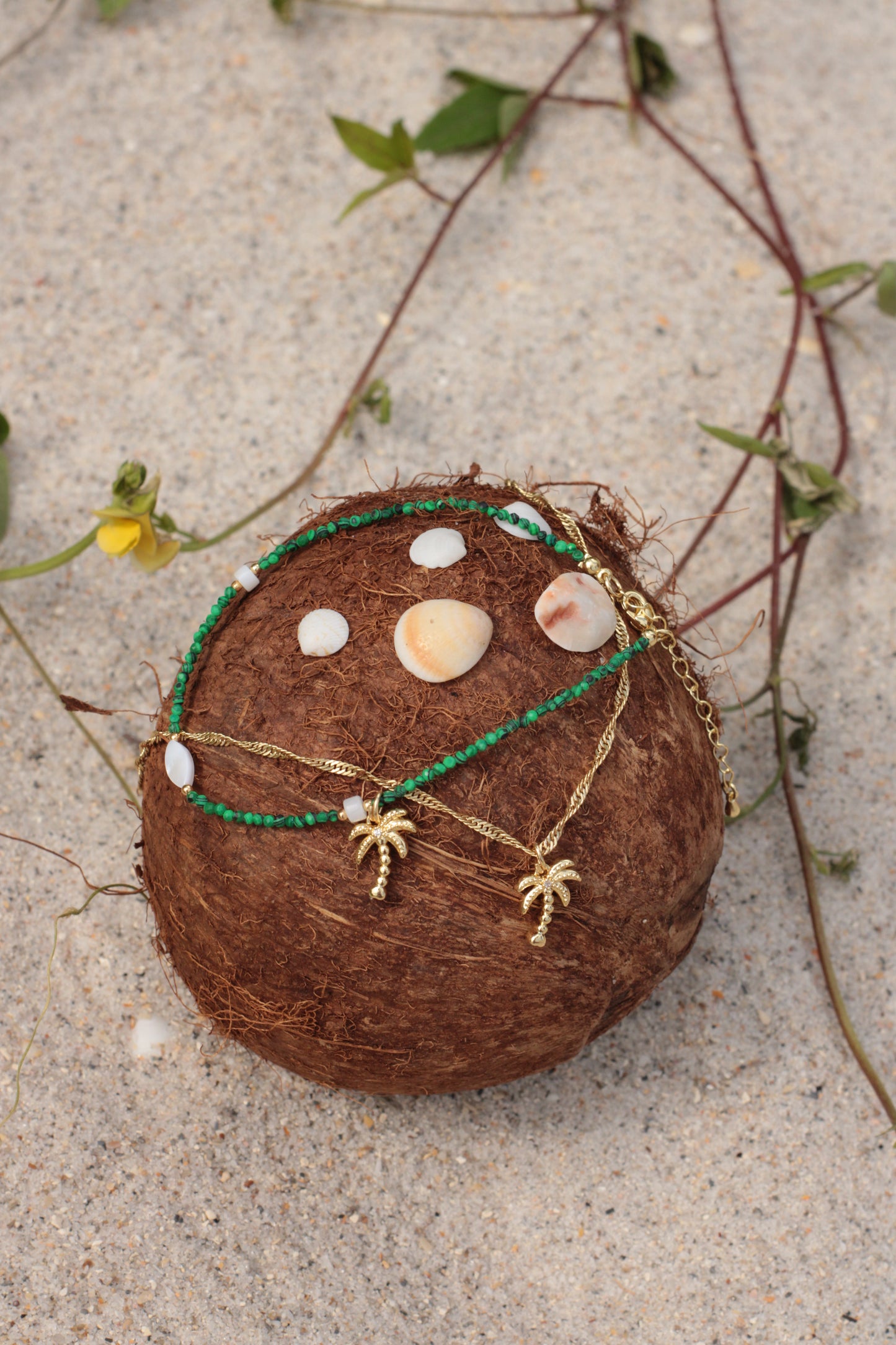 The Palms Necklace