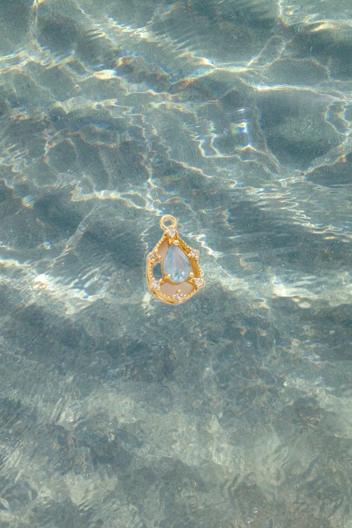 Blue Diamond Teardrop