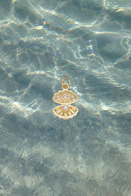 Clam Shell & Pearl Charm